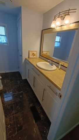 8128 South St, Boca Raton, FL 33433