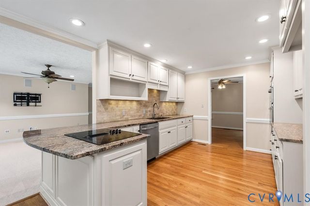 1437 Palmore Rd, Powhatan, VA 23139