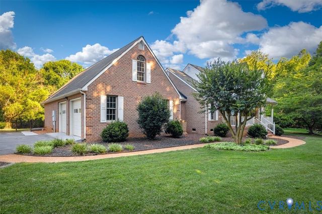 1437 Palmore Rd, Powhatan, VA 23139