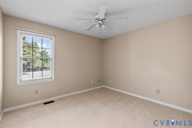1437 Palmore Rd, Powhatan, VA 23139