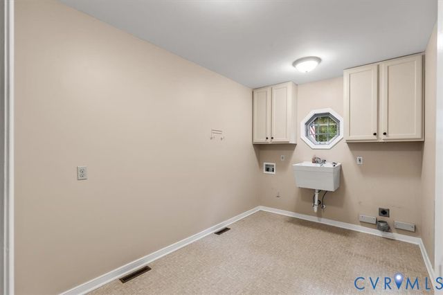 1437 Palmore Rd, Powhatan, VA 23139