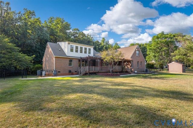 1437 Palmore Rd, Powhatan, VA 23139