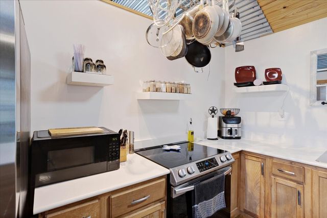 106 Red Bud Street, Ravenna, TX 75476