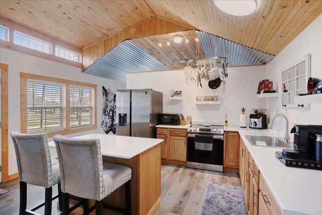 106 Red Bud Street, Ravenna, TX 75476