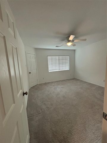 121 Cullen Street Street, Angleton, TX 77515