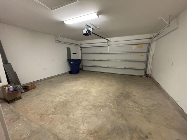 121 Cullen Street Street, Angleton, TX 77515