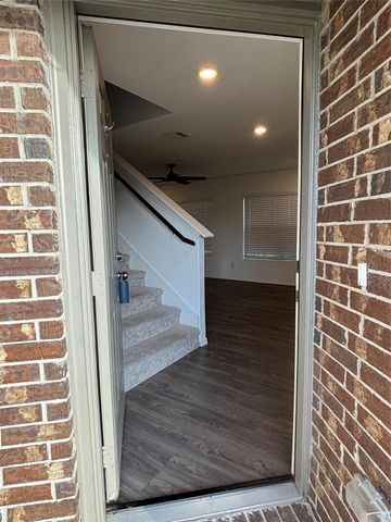 121 Cullen Street Street, Angleton, TX 77515
