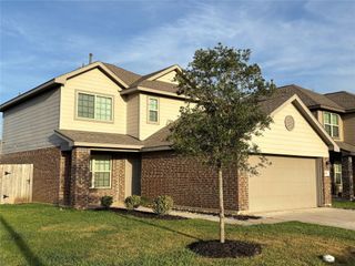 121 Cullen Street Street, Angleton, TX 77515