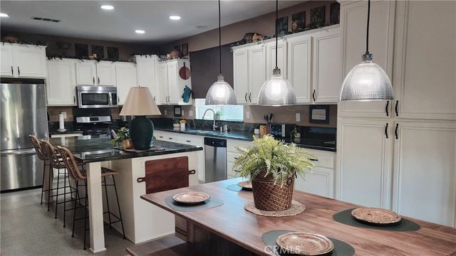 28181 Horizon Court, Menifee, CA 92585