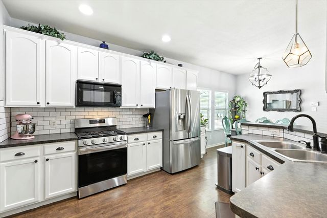 1200 Appalachian Lane, Savannah, TX 76227