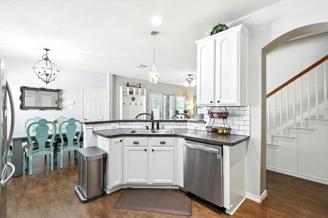 1200 Appalachian Lane, Savannah, TX 76227