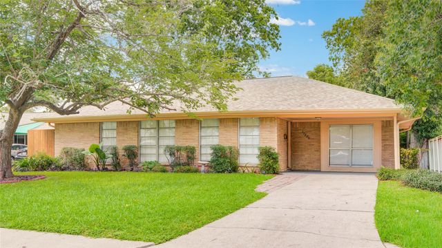 11206 Cliffwood Drive, Houston, TX 77035