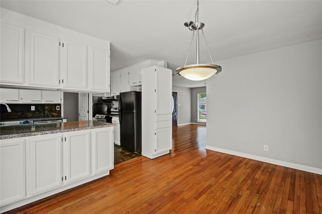 11206 Cliffwood Drive, Houston, TX 77035