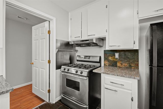 11206 Cliffwood Drive, Houston, TX 77035