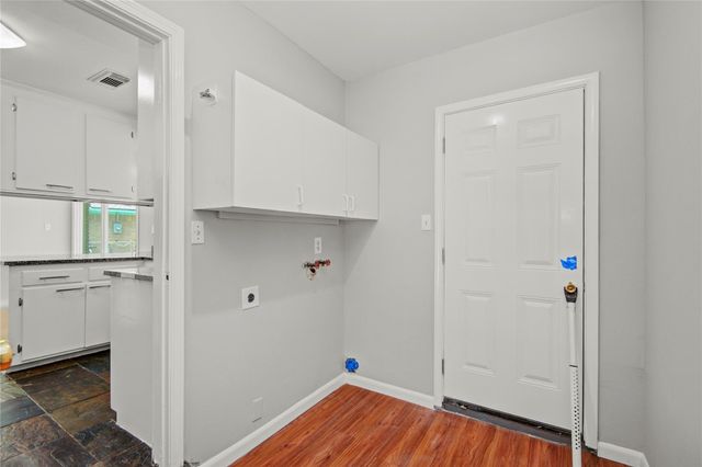 11206 Cliffwood Drive, Houston, TX 77035