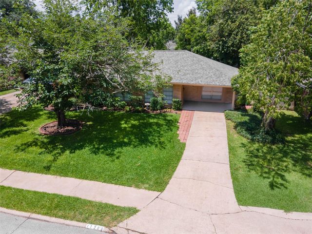 11206 Cliffwood Drive, Houston, TX 77035