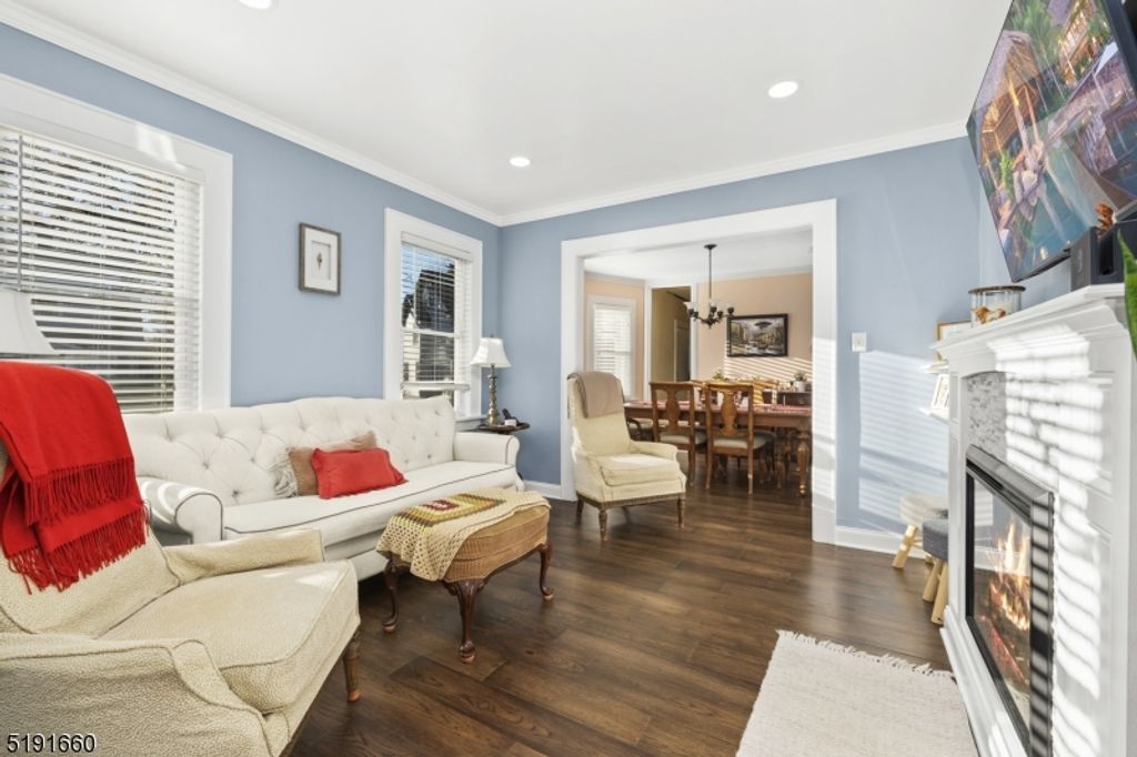 149 Burnett Ave, Maplewood Twp., NJ 07040 — photo 4