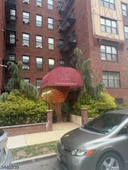19 Pomona Ave 5C, Newark City, NJ 07112