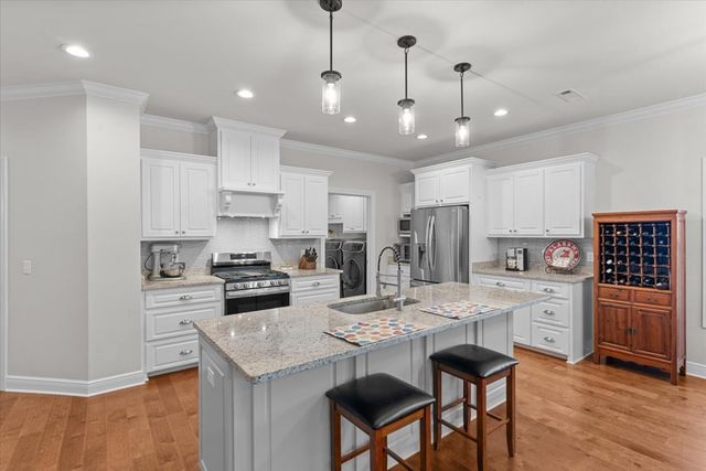 114 Yorkhill Street, Dothan, AL 36305