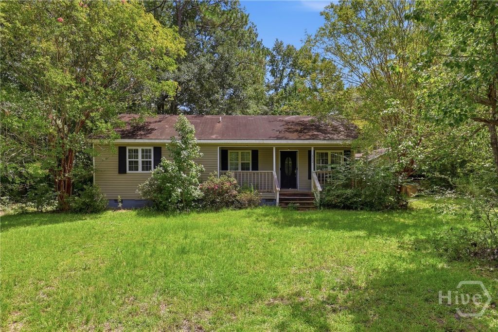 Image 1 of property listing at 112 Midland Drive, Guyton, GA 31312