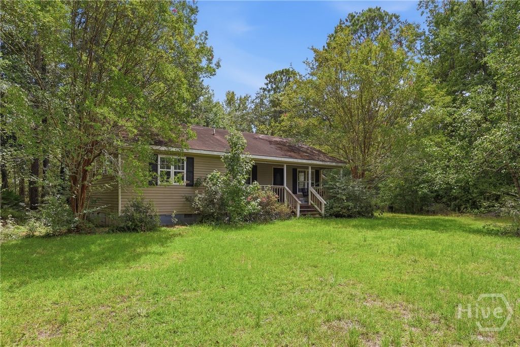 Image 2 of property listing at 112 Midland Drive, Guyton, GA 31312
