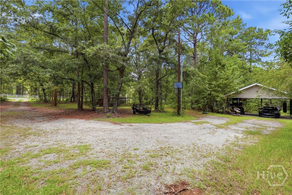Image 31 of property listing at 112 Midland Drive, Guyton, GA 31312