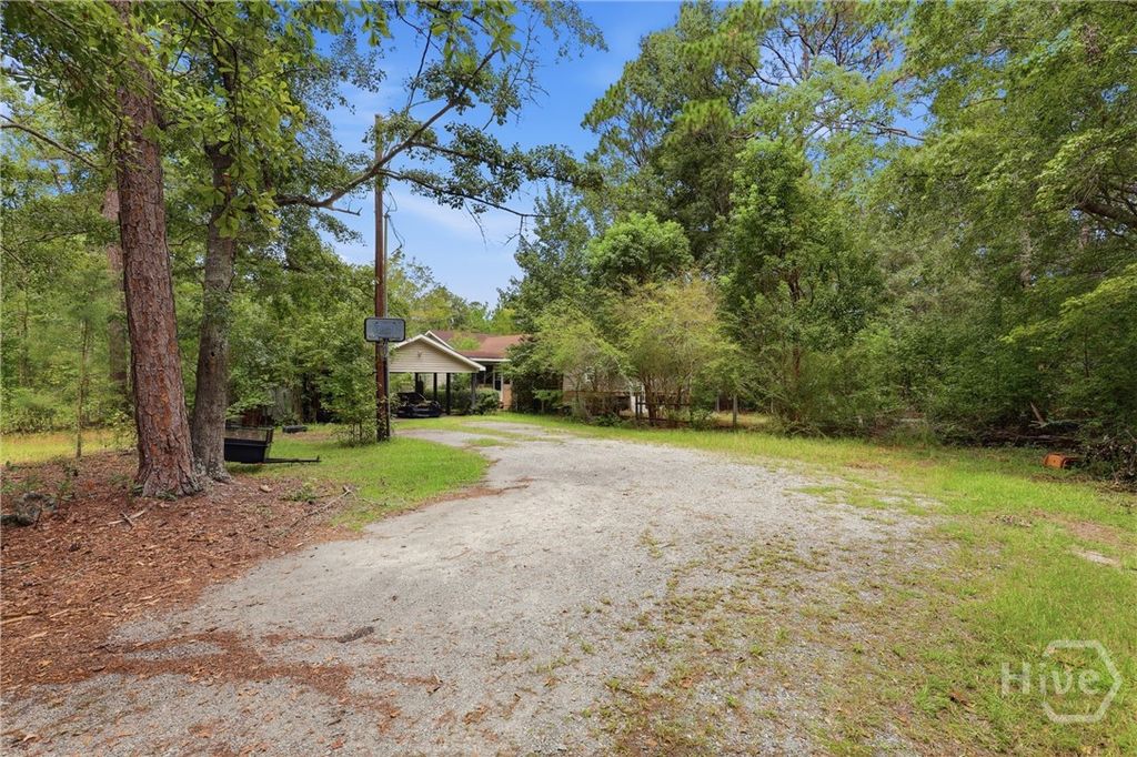 Image 32 of property listing at 112 Midland Drive, Guyton, GA 31312