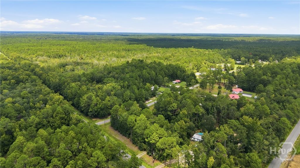 Image 38 of property listing at 112 Midland Drive, Guyton, GA 31312