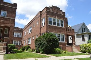 3438 N Hamlin Avenue, Chicago, IL 60618
