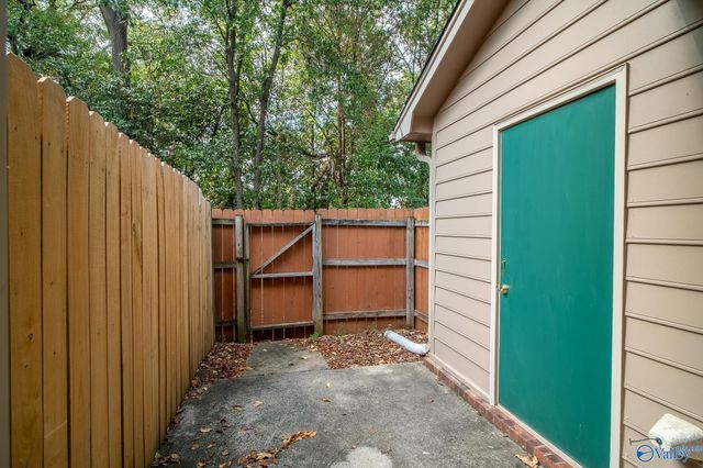8151 Oldfield Road 3, Huntsville, AL 35802