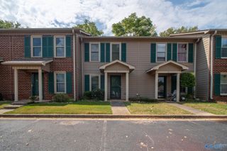 8151 Oldfield Road 3, Huntsville, AL 35802