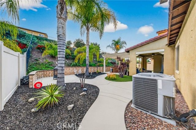 32585 Presidio Hills, Winchester, CA 92596