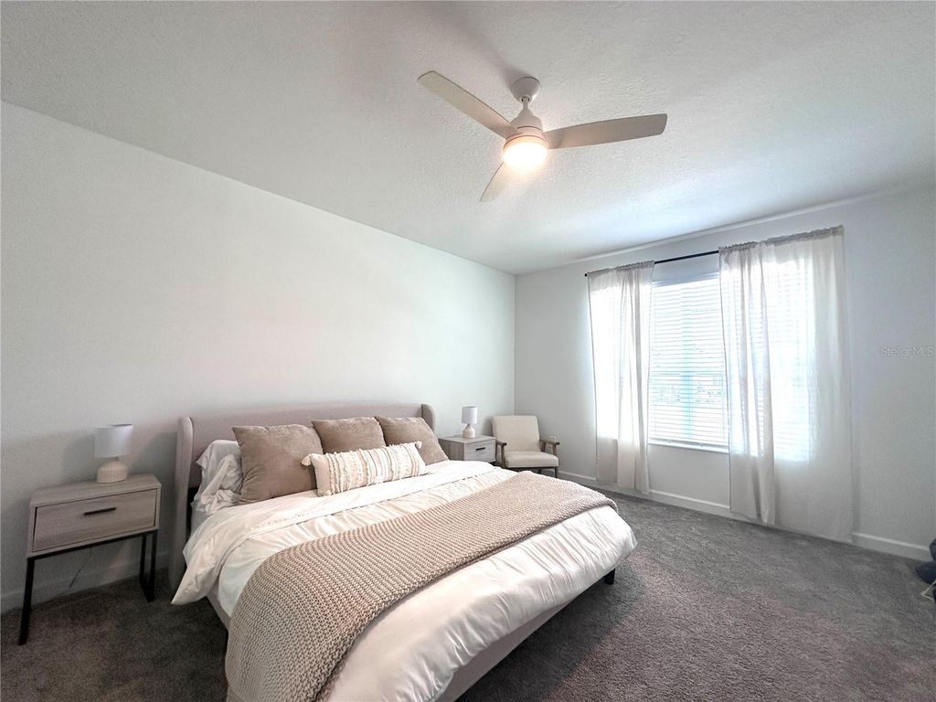 Image 16 of property listing at 9787 INTRODUCTION WAY, Orlando, FL 32832