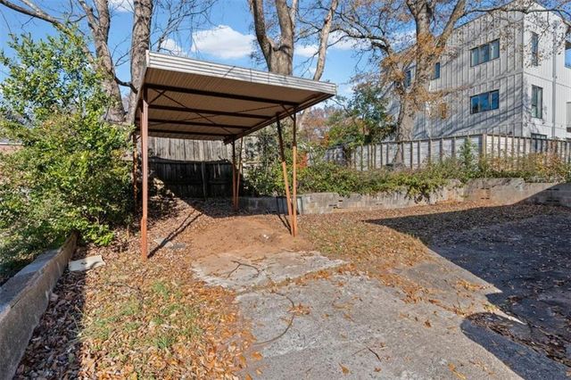 449 10th Street NW, Atlanta, GA 30318