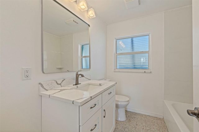 7906 4TH AVENUE S, St Petersburg, FL 33707