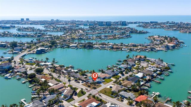 7906 4TH AVENUE S, St Petersburg, FL 33707