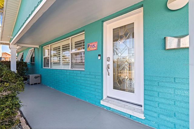 7906 4TH AVENUE S, St Petersburg, FL 33707