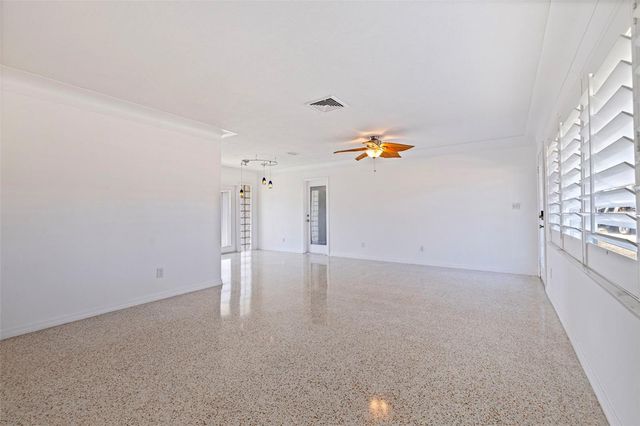 7906 4TH AVENUE S, St Petersburg, FL 33707