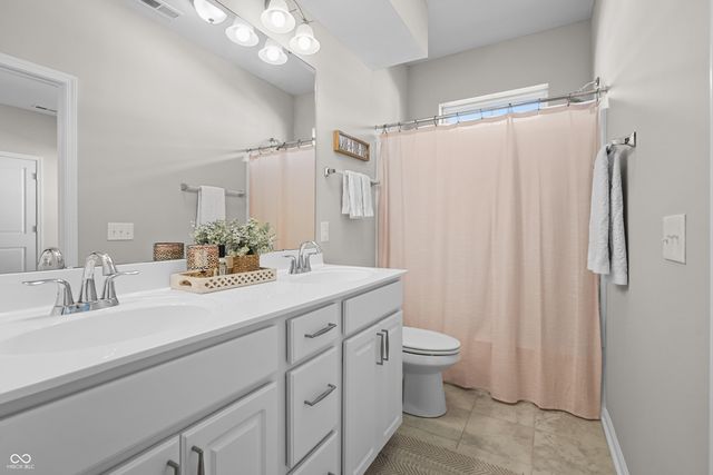 13288 E Lieder Way, Fishers, IN 46037