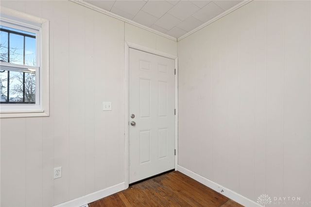 1664 Warder Street, Springfield, OH 45503