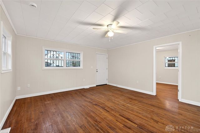 1664 Warder Street, Springfield, OH 45503