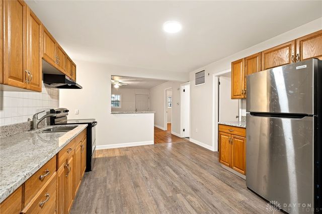 1664 Warder Street, Springfield, OH 45503