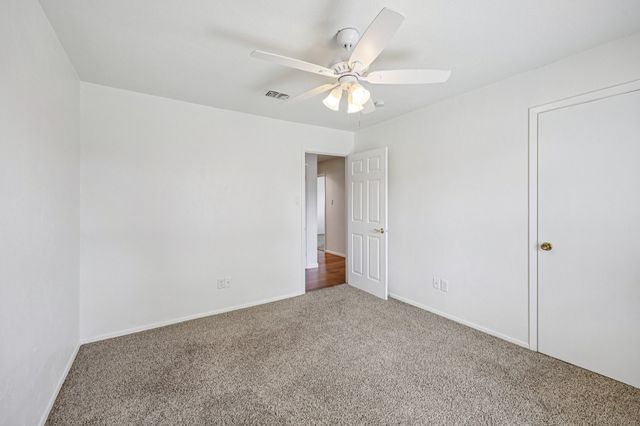 1015 Rocky Canyon Road, Arlington, TX 76012