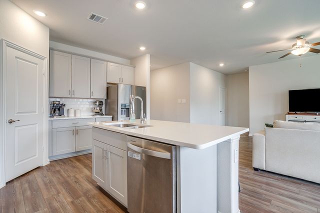 3013 Brittlebush Drive, Fort Worth, TX 76108