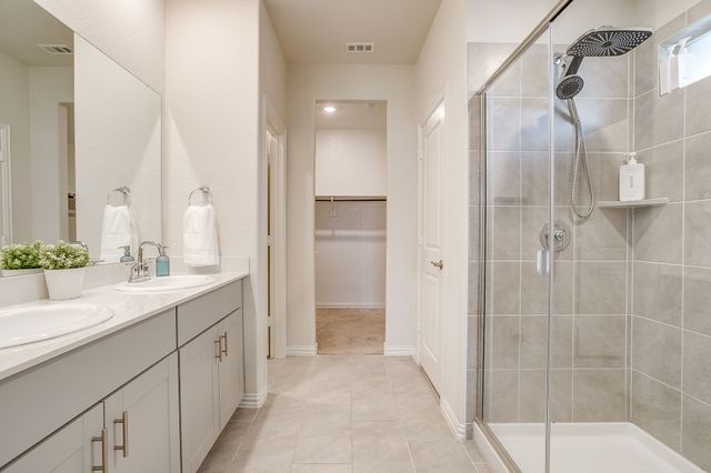3013 Brittlebush Drive, Fort Worth, TX 76108