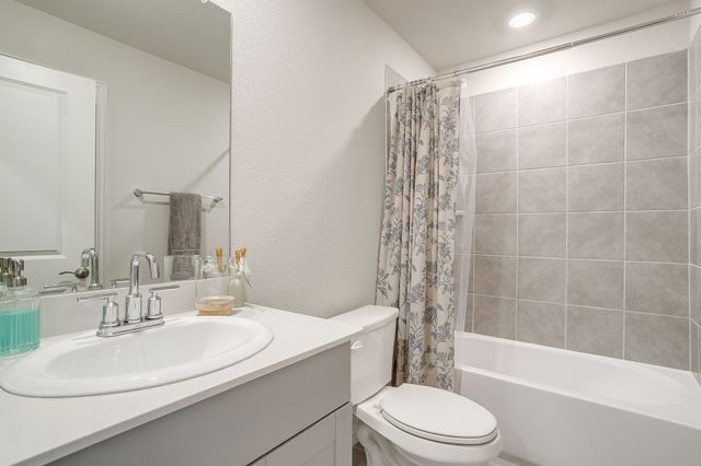 3013 Brittlebush Drive, Fort Worth, TX 76108