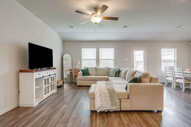 3013 Brittlebush Drive, Fort Worth, TX 76108