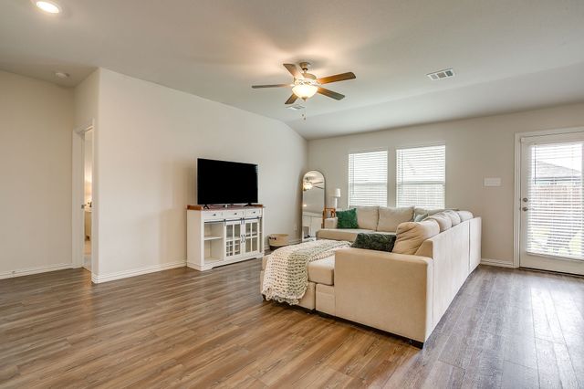 3013 Brittlebush Drive, Fort Worth, TX 76108