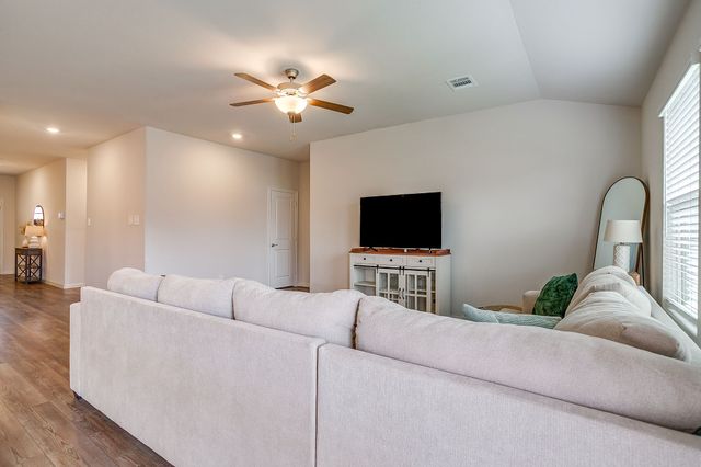 3013 Brittlebush Drive, Fort Worth, TX 76108