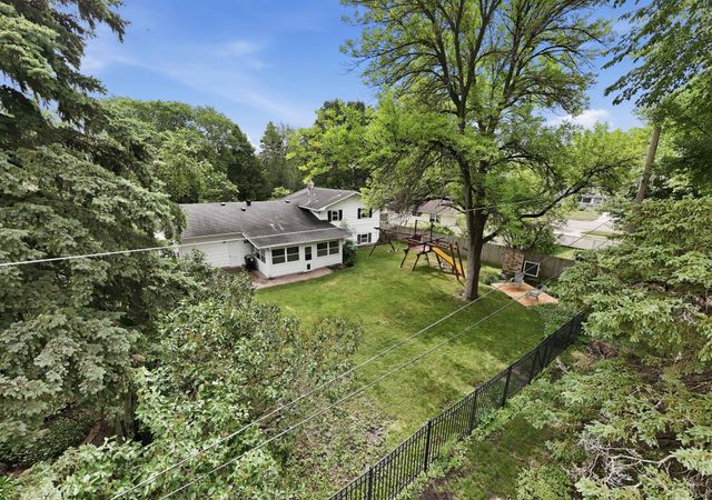 1915 11th Street S, Moorhead, MN 56560